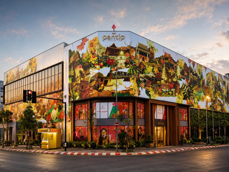 La façade de Pantip Plaza, où se trouve l'agence IE Solutions à Chiang Mai